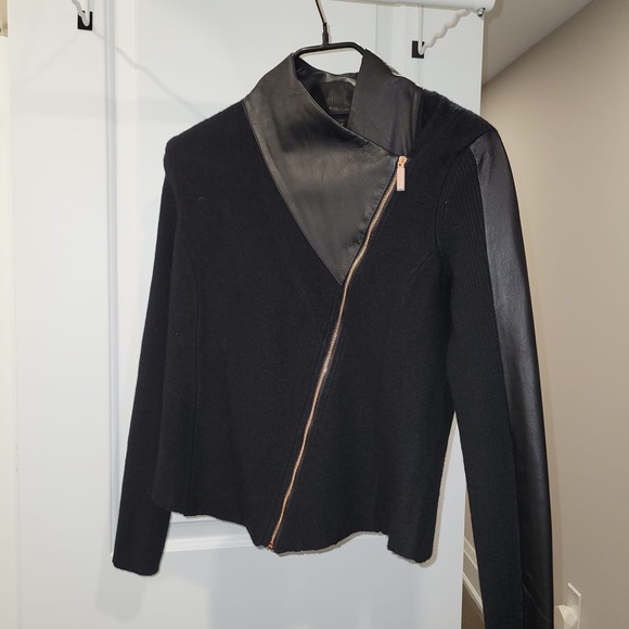 Ted baker mixed media leather and knit moto jacket in size 1. NWOT. - Picture 3 of 5